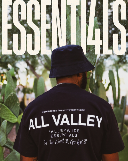 TEES - ESSENTI4LS (BLACK)